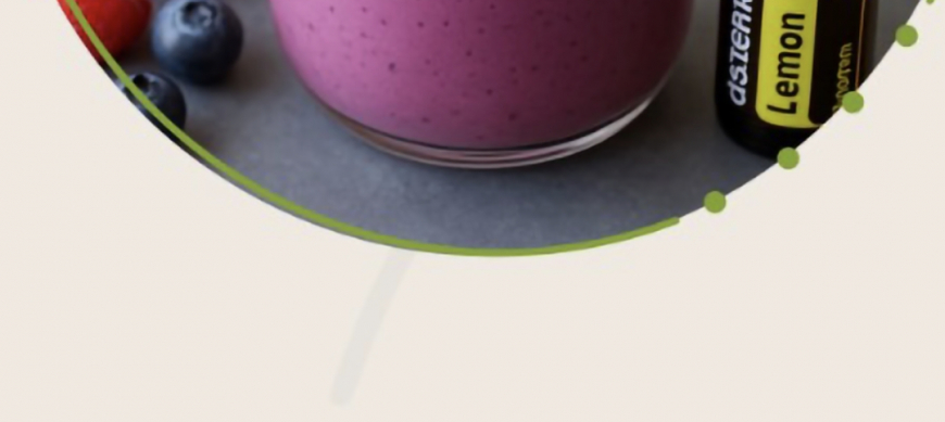 Smoothie de frutos rojos con aceite esencial de Limón dōTERRA®
