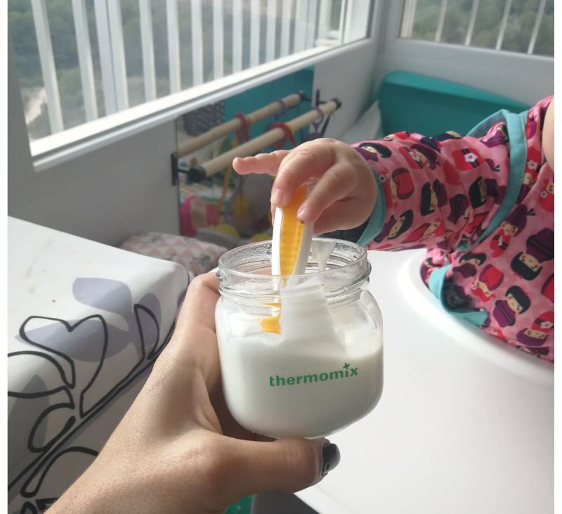 Cómo hacer Yogur Natural para Bebés con Thermomix® ? El Yogur de la Yaya.