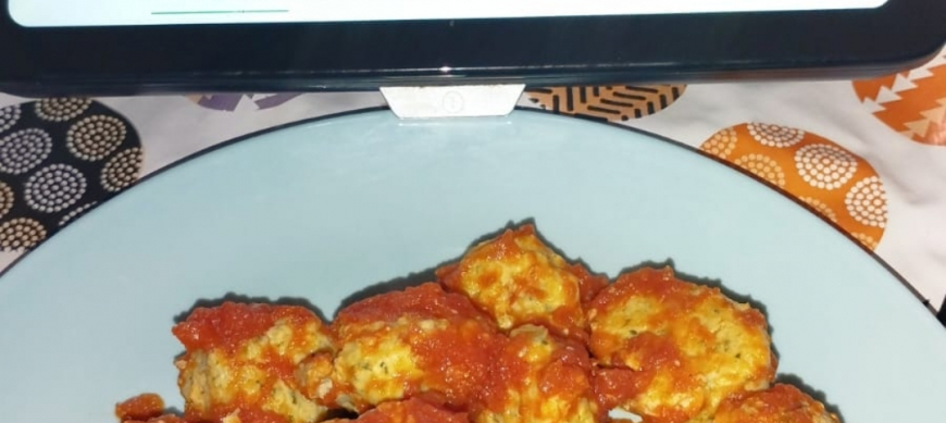 ALBÓNDIGAS CON SALSA DE TOMATE CON Thermomix® EN RIBERA DEL FRESNO