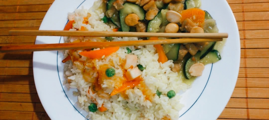 Pollo con almendras