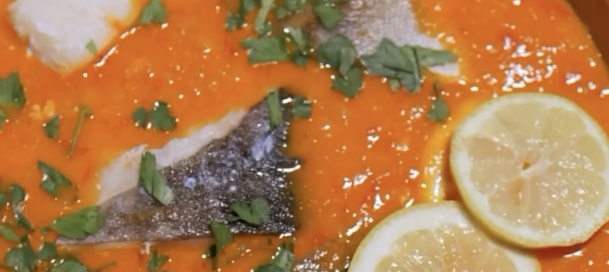 Bacalao en salsa de tomate