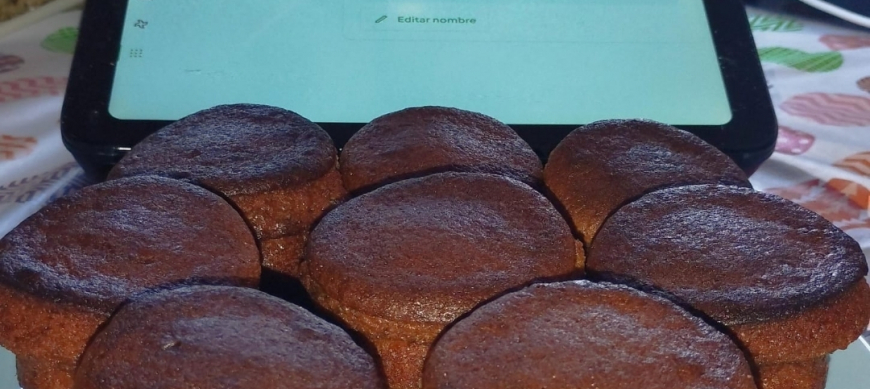 MAGDALENAS DE CHOCOLATE CON CORAZON DE CHOCOLATE BLANCO CON Thermomix® EN RIBERA DEL FRESNO