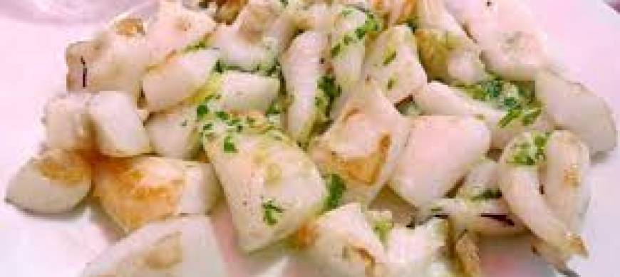 ENSALADILLA DE SEPIA o SEPIA A LA PLANCHA