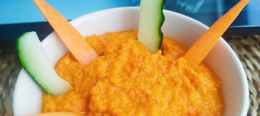 Dip mediterráneo de tomate
