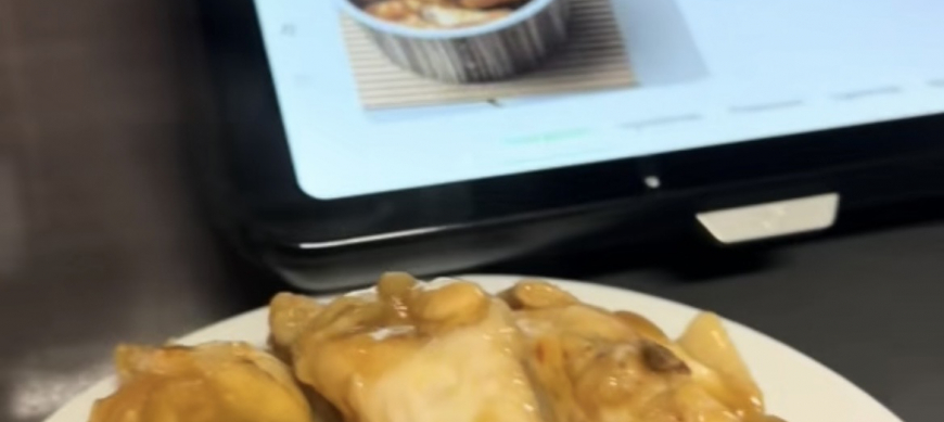 Alitas adobadas en salsa