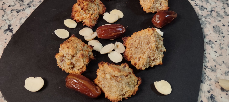 Almendrados con pasta de dátil