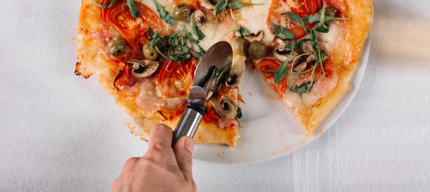 ¿Quieres hacer pizzas caseras perfectas en tiempo récord? Descubre la receta de masa de pizza en Thermomix® .