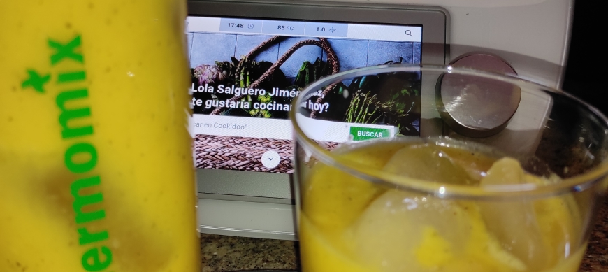 ZUMO ANTIINFLAMATORIO CON Thermomix® EN RIBERA DEL FRESNO