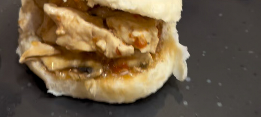 Pan Bao con Pollo Teriyaki estilo japonés (Thermomix® TM7)