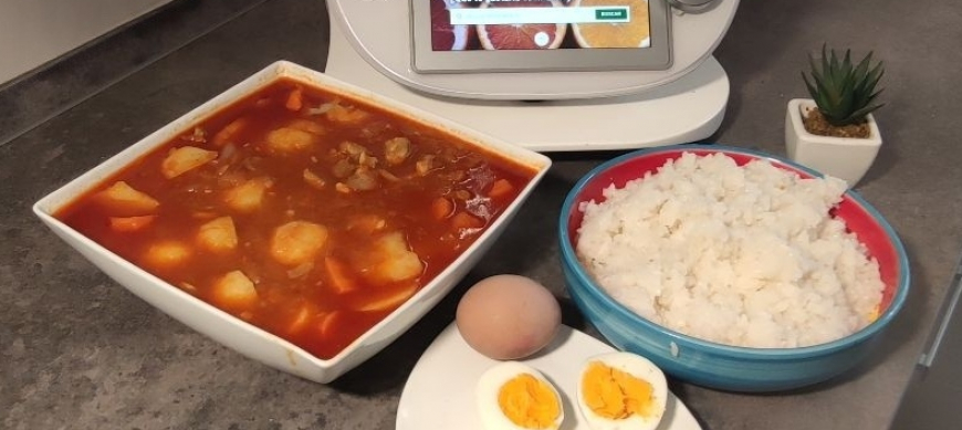 Vídeo-receta !! Cazuela de patatas con arroz y huevos duros en el varoma con mi Thermomix® TM6