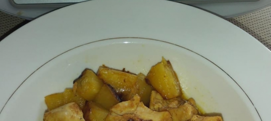 POLLO CON PIÑA AL CURRY EN PAPILLOTE CON Thermomix® EN RIBERA DEL FRESNO