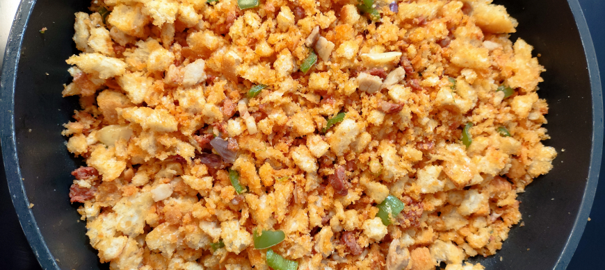 Migas con chorizo