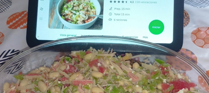 ENSALADA DE JUDÍAS BLANCAS CON ALIÑO DE PIPIRRANA CON Thermomix® EN RIBERA DEL FRESNO