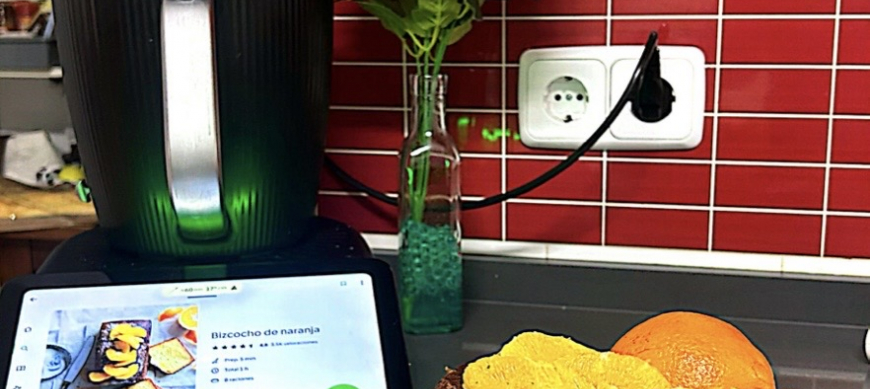 Bizcocho de naranjo (Thermomix® Sensor)