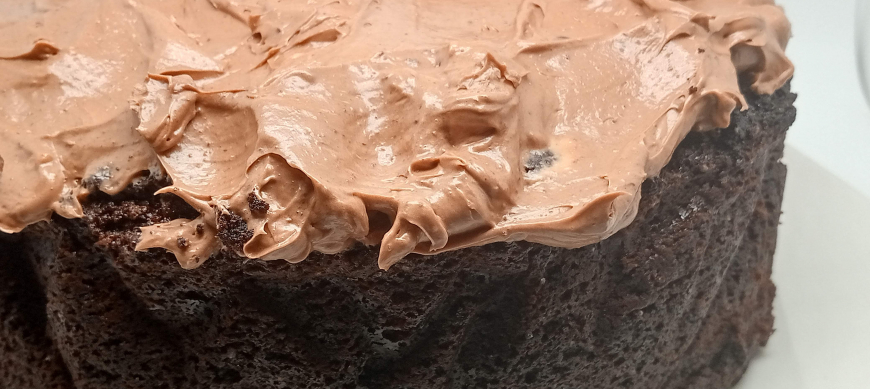 PASTEL VEGANO DE CHOCOLATE Y CAFÉ (Día internacional del café)