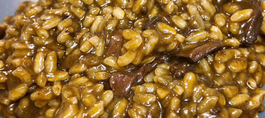 Arroz con calamares de lata