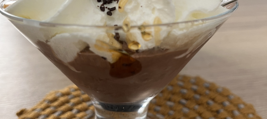 Helado de chocolate cremoso con Thermomix® : tu nuevo favorito del verano