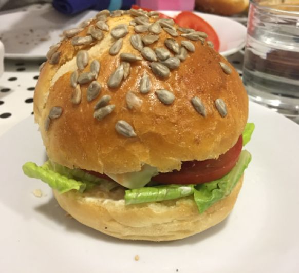 HAMBURGUESA DE SECRETO DE CERDO IBÉRICO CON Thermomix® DESDE MAJADAHONDA