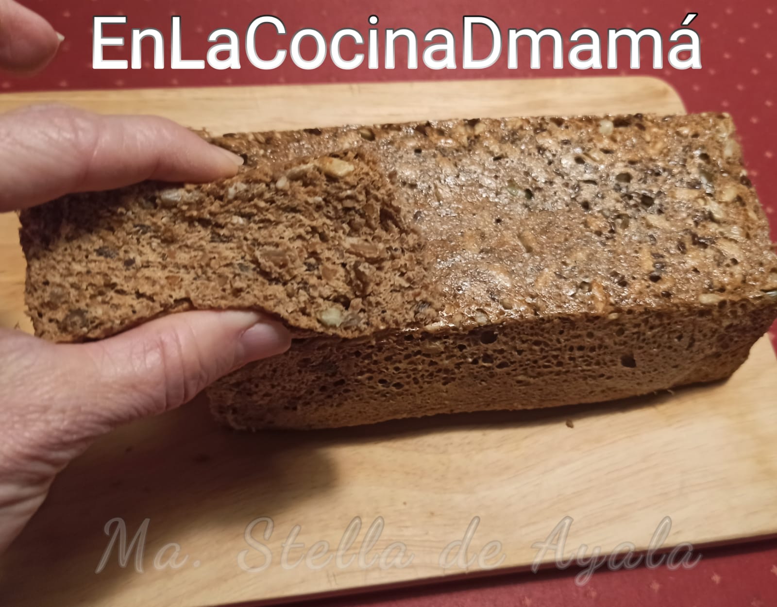 Pan Keto de Semillas Sin Gluten - Dietas especiales - Blog de Mª ESTELA DE  AYALA MONEDERO de Thermomix® Alicante