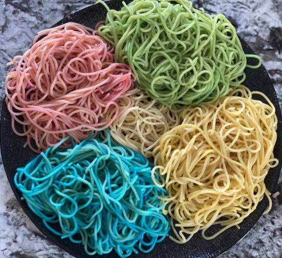 Espaguetis de colors amb Thermomix® 