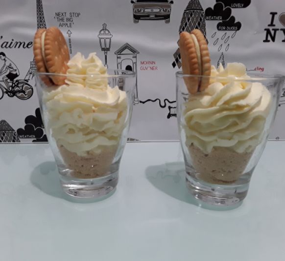 POSTRE EXPRÉS CON BOCADITOS DE LIMÓN