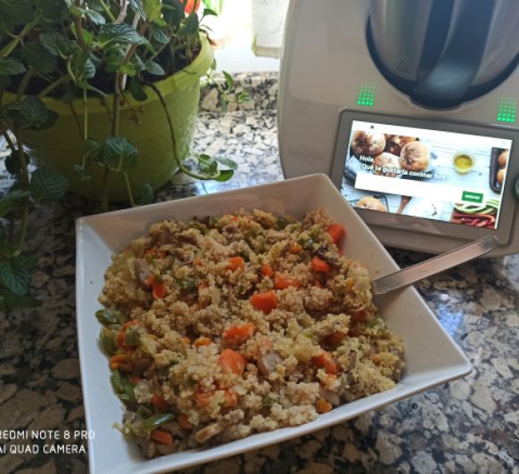 VEGANO Quinoa con salteado de verduras Thermomix® Badajoz