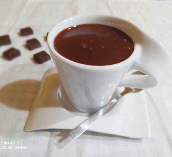 Chocolate a la taza con agua como lo hacía mi madre