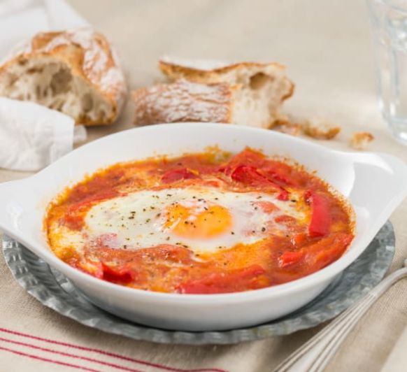 Como hacer huevos con salsa de tomate y pimiento rojo con Thermomix® 