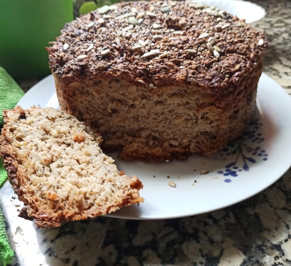 Pan arroz integral, harina de espelta y semillas. Delegación de Badajoz