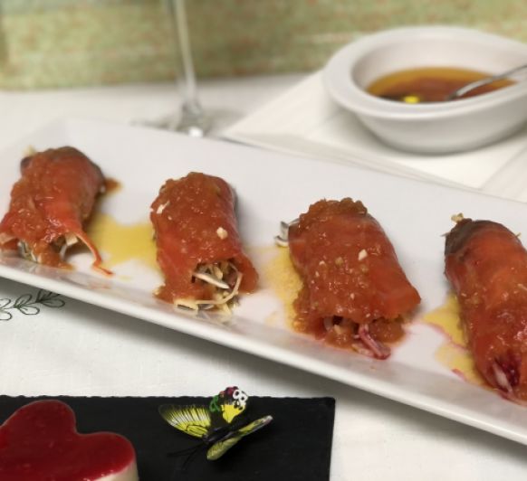 Rollitos de salmón ahumado con vinagreta templada de tomate Thermomix® Justa Molina Ciudad Real