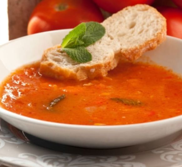 Sopa de Tomate en Thermomix® , Merida, Badajoz y Mérida