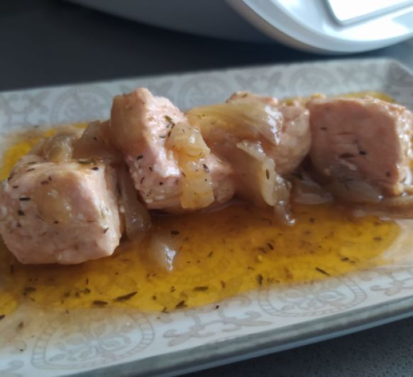 TAQUITOS DE SALMON EN ESCABECHE