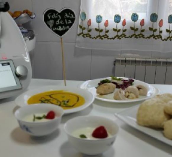 MENÚ ESPECIAL PARA CELEBRAR EL DÍA DE LA MADRE