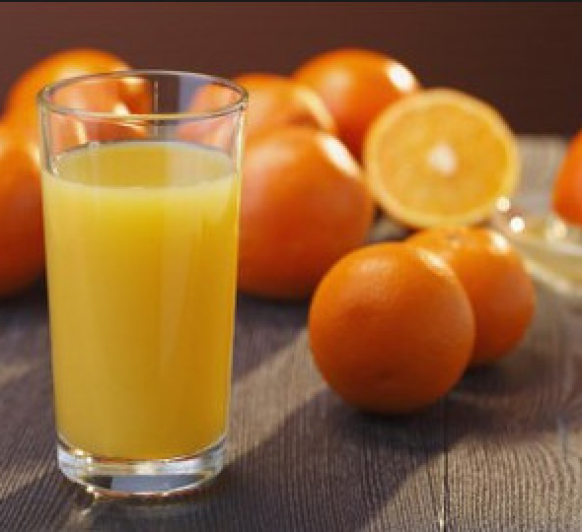 Zumo de naranja y papaya