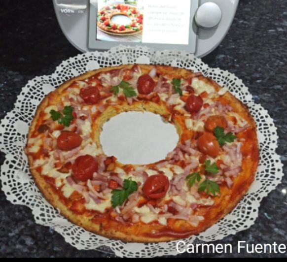 Corona o Pizza de coliflor en Thermomix® 