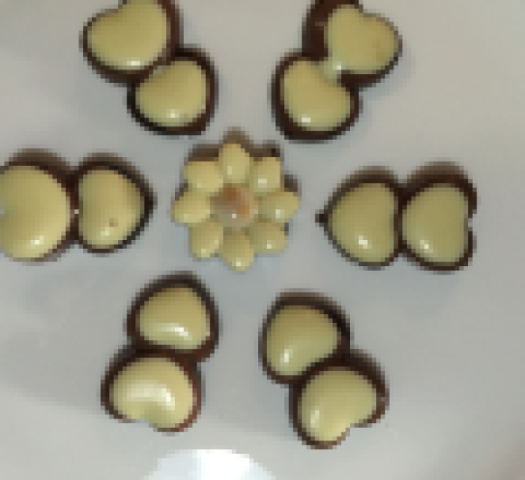 bombones de turrón tres chocolates