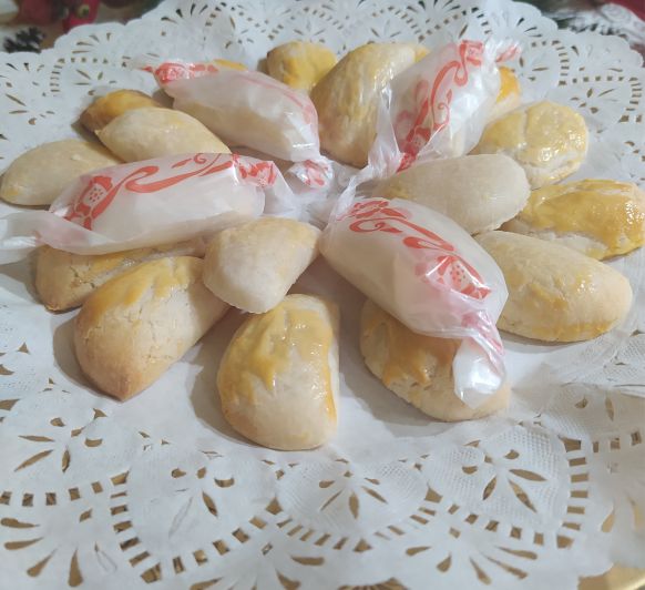 Pastel de Gloria con yemas y almendra