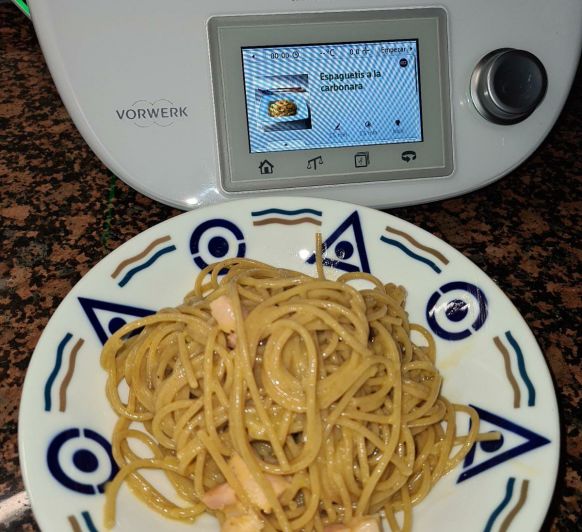 Espaguetis a la carbonara.