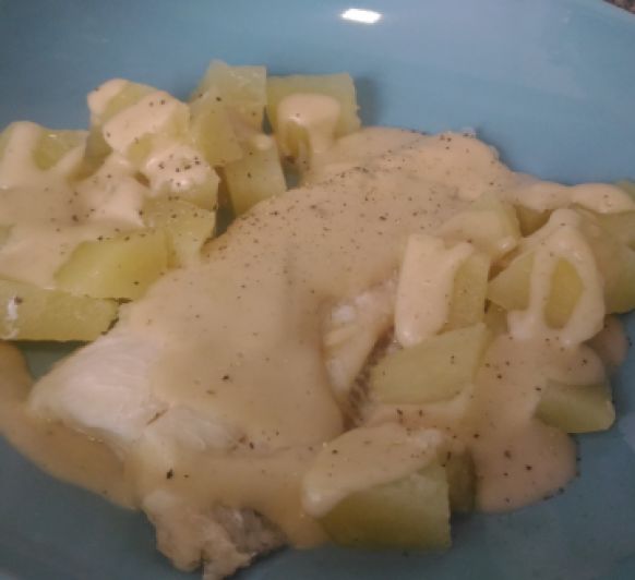 Gallo con salsa de almendras